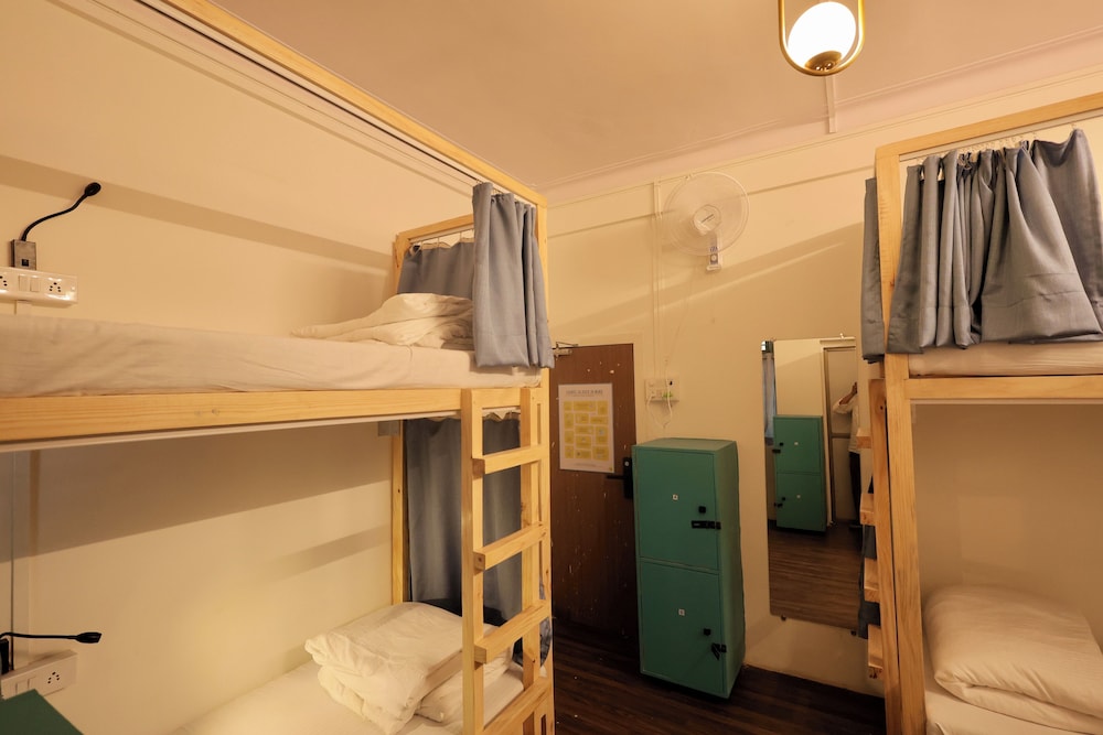 Locomo Hostel Mini - 9 mins from airport