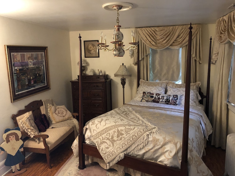 Angie's B&B