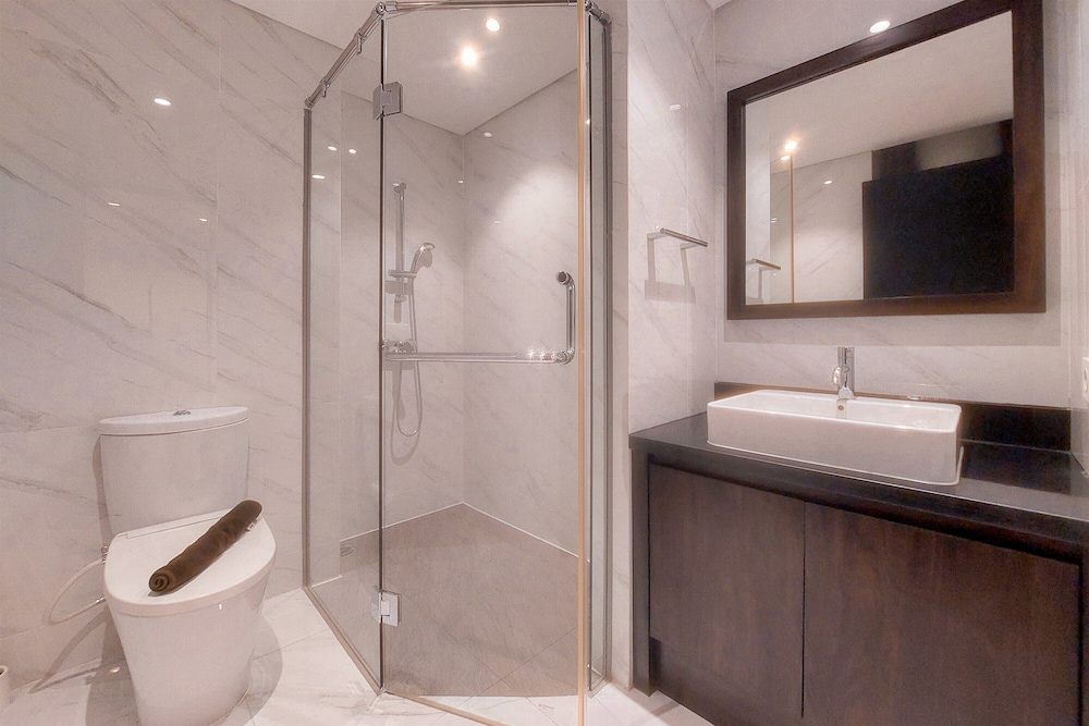 Elegant 1Br Apartment At Branz Bsd City