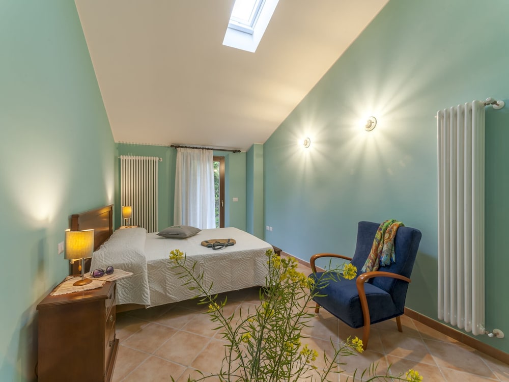 Holiday Home With Swimming Pool, San Costanzo photo 2
