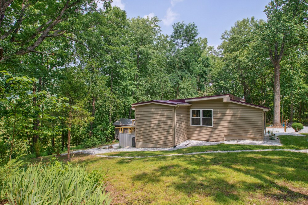 Amherst Vacation Rental w/ Fire Pit & EV Charger