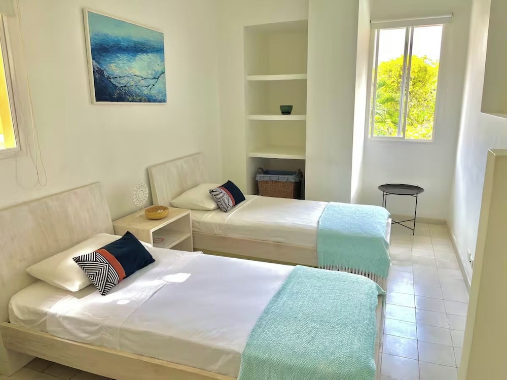 by Calamari Homes - Edificio Centenario