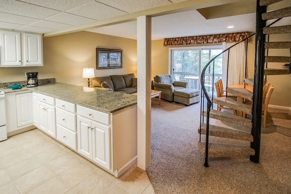 Tanglwood Resort