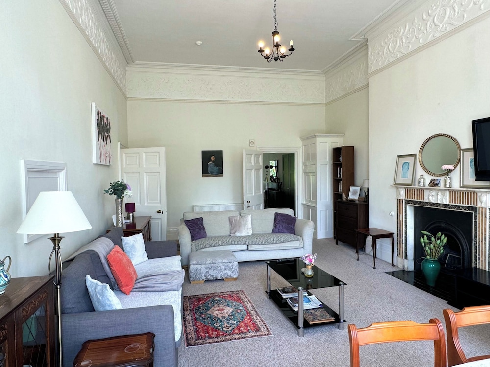 Grosvenor Apartments