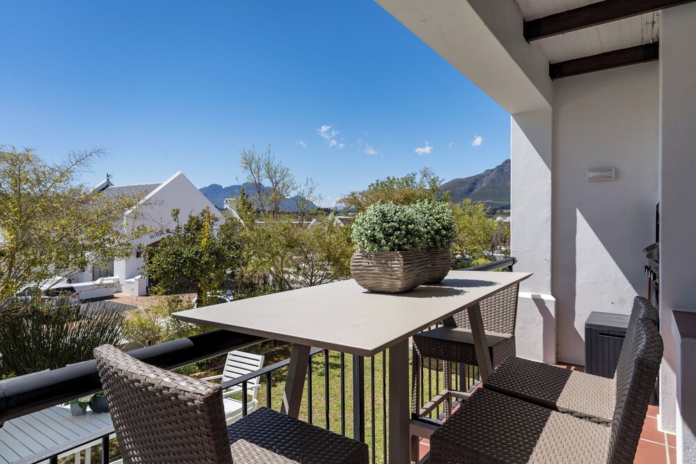 Winelands Golf Lodges at De Zalze