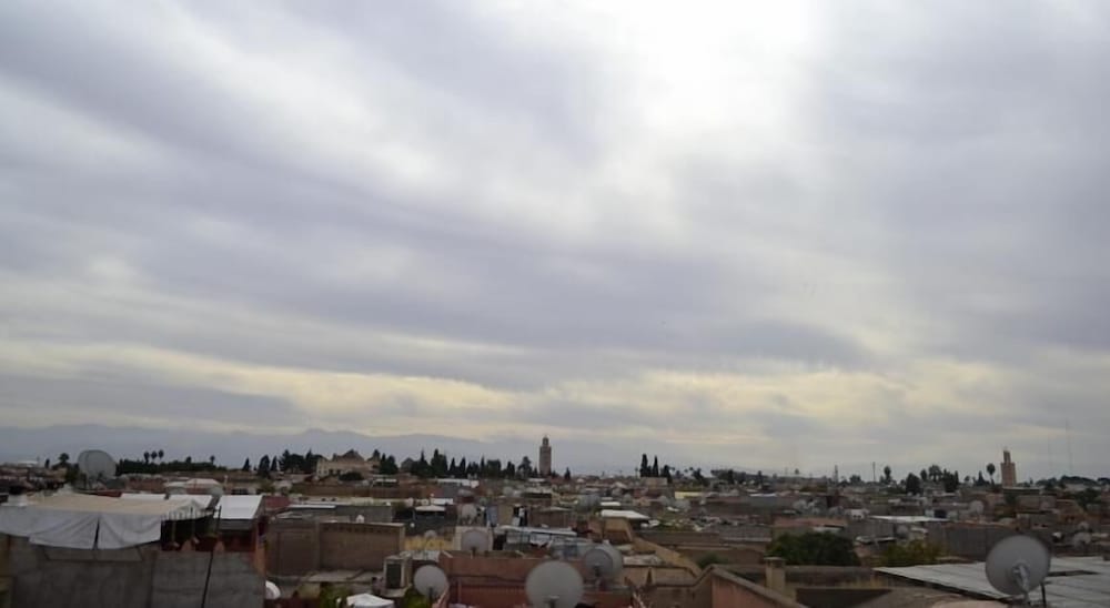Riad Charik
