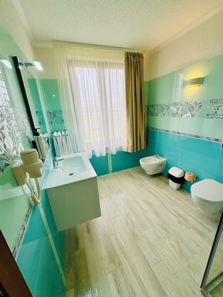 Roua Residence