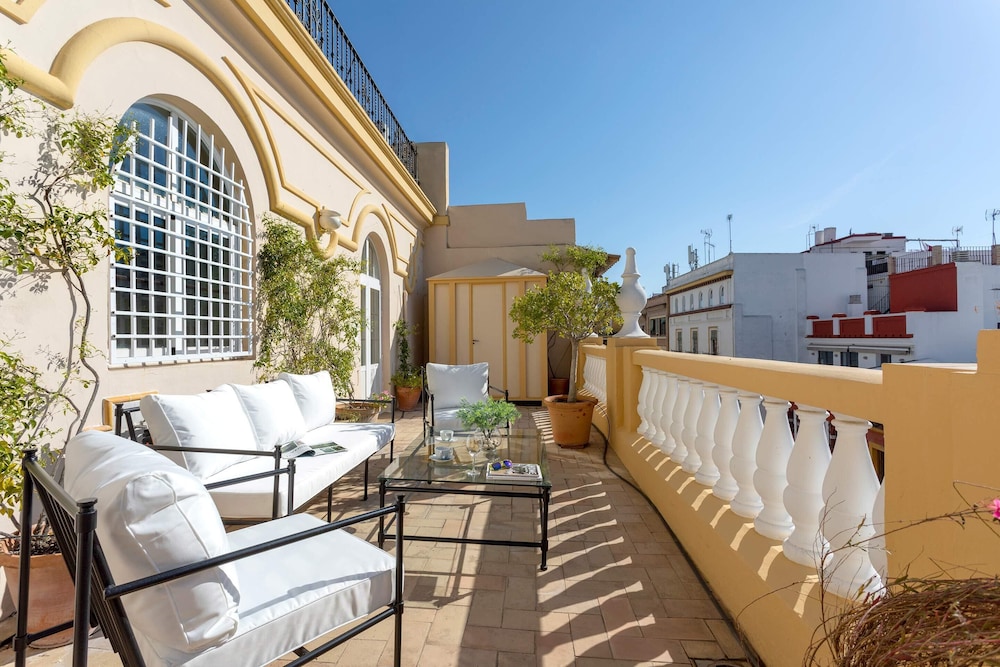 Unique Penthouse Giralda Views. Virgen de los Reyes
