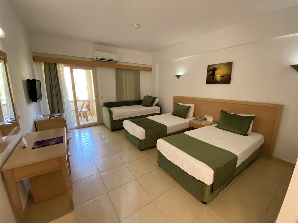Queen's Park Resort Göynük