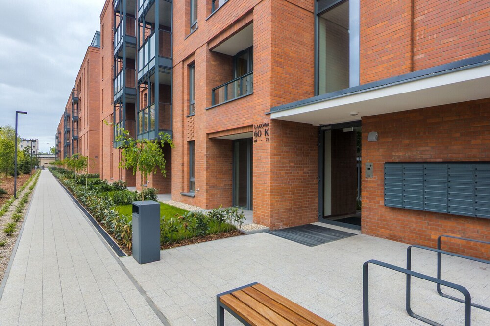Deluxe Apartment by Renters Prestige view 5