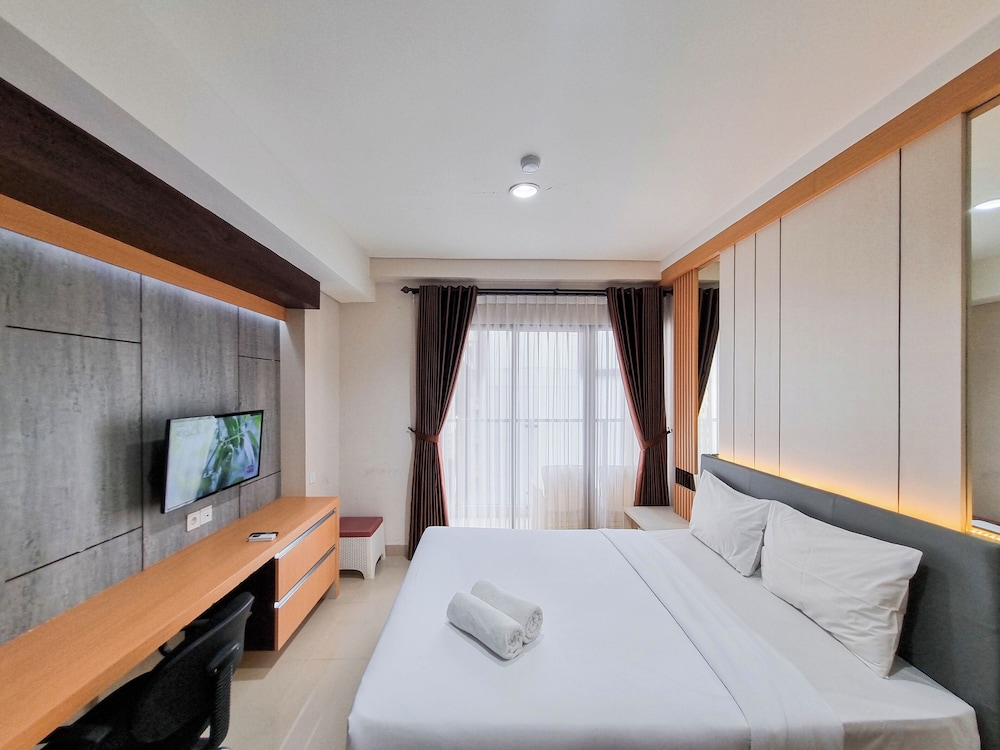 Comfy And Enjoyable Studio At Patraland Amarta Apartment