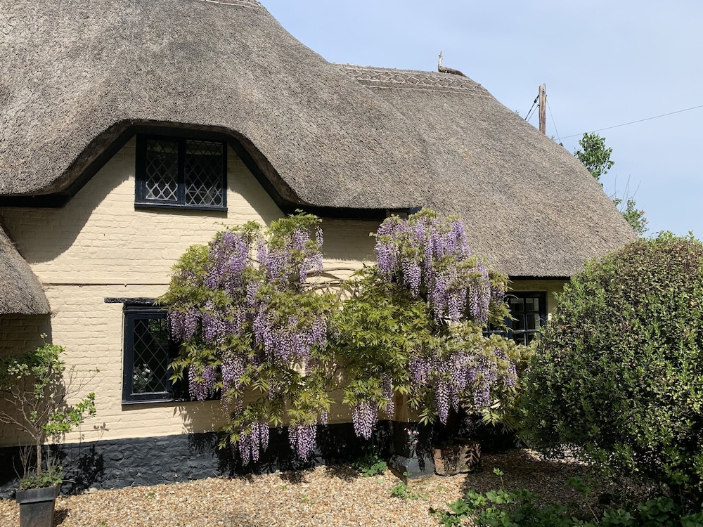 Under Acre Cottage