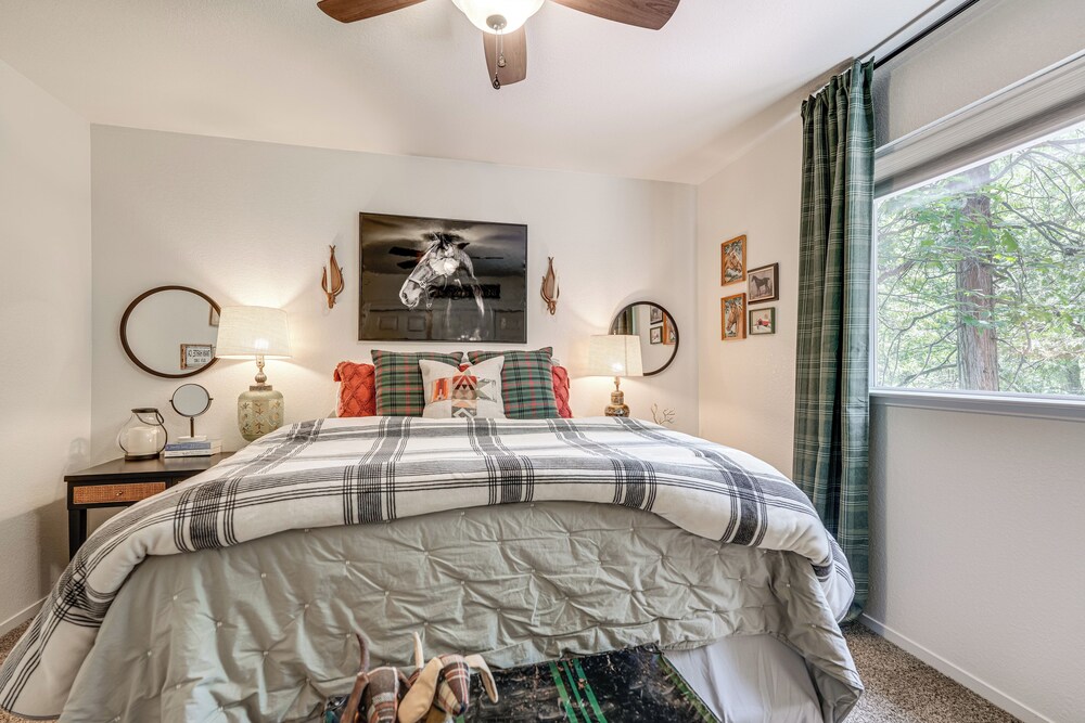 Hike, Swim & Golf: Home Near Dtwn Twain Harte