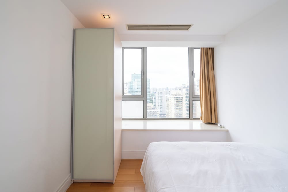 Tyms 3BR 2BA Apt Near Metro