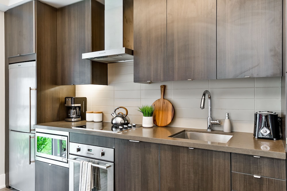 QuickStay - Breathtaking 3-Bedroom in the Heart of Downtown