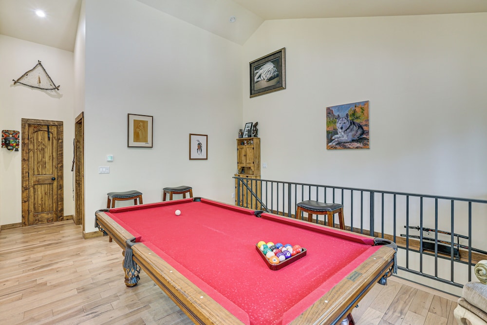 Private Hot Tub & Mountain Views: Duplex in Salida