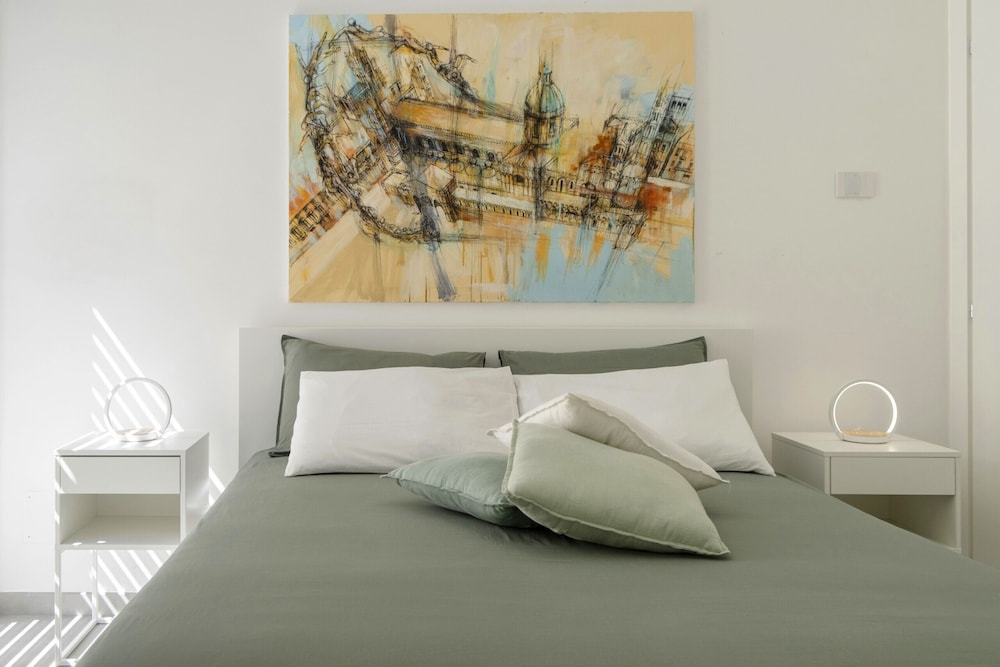 Addaura Marina Apartment by Wonderful Italy
