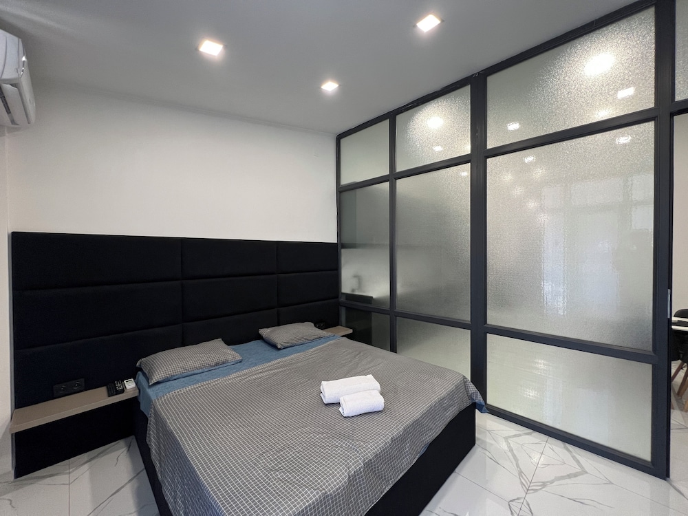 Aparthotel by Luxe Group TT88