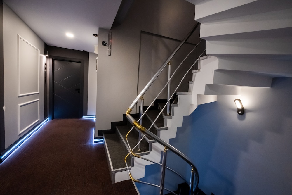 Kraliçe Oteli - Image 134