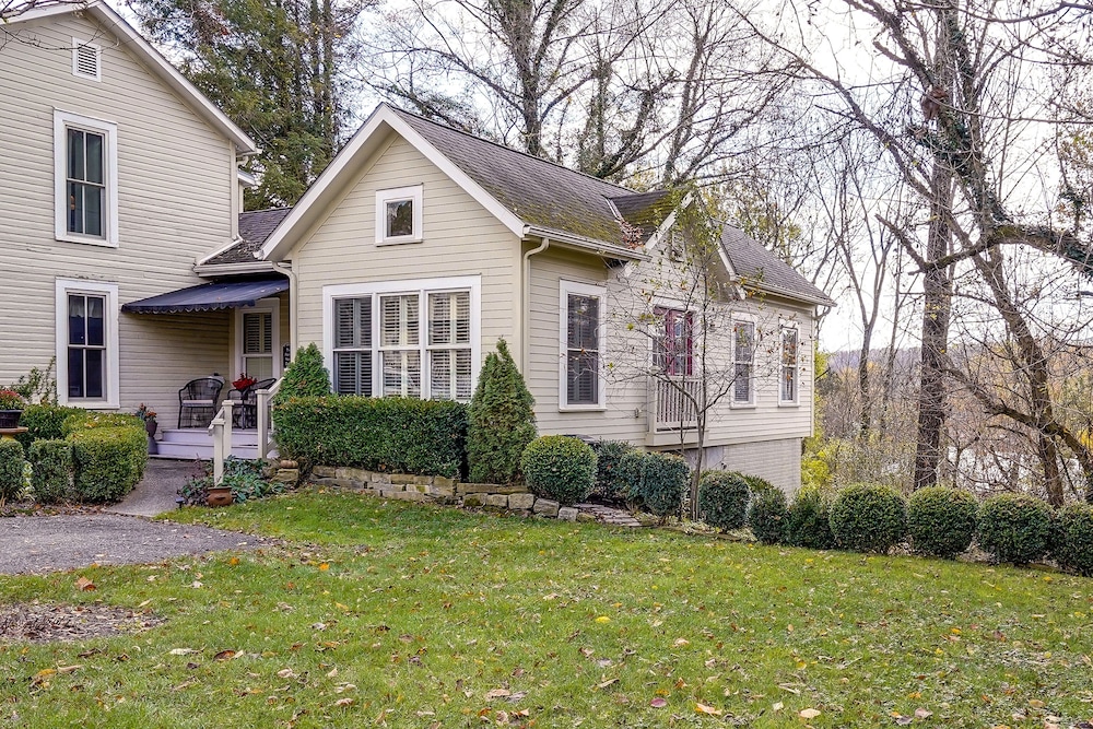 Charming Granville Home w/ Porch - Walk Downtown! view 4