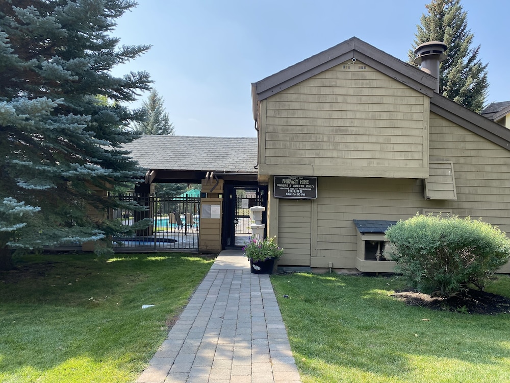 Teleidoscope Retreat - Property Image 24