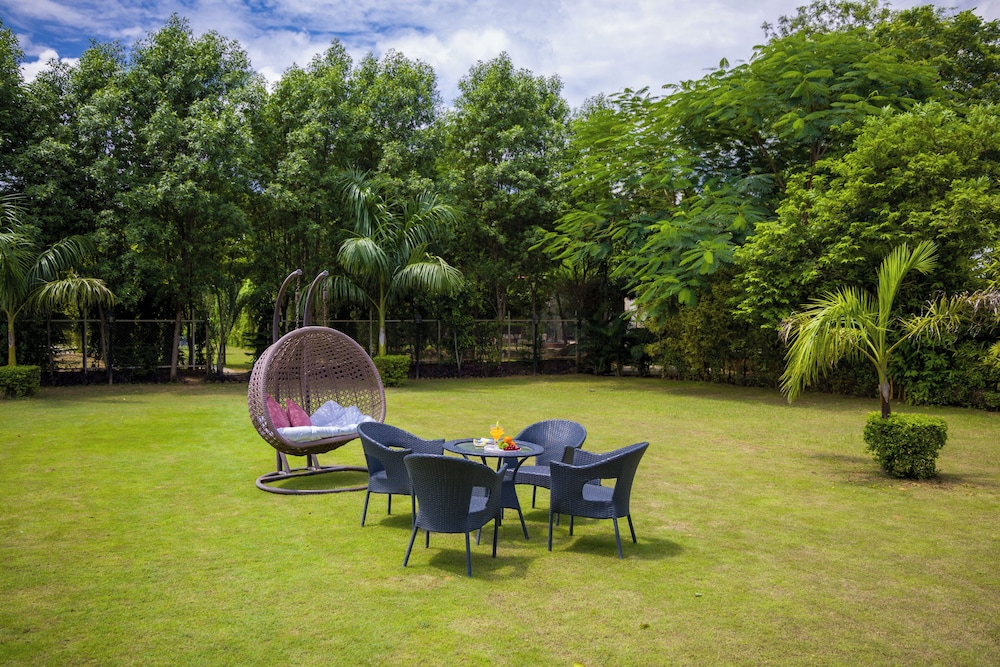 Raha Farms Pet friendly Resort ELIVAAS