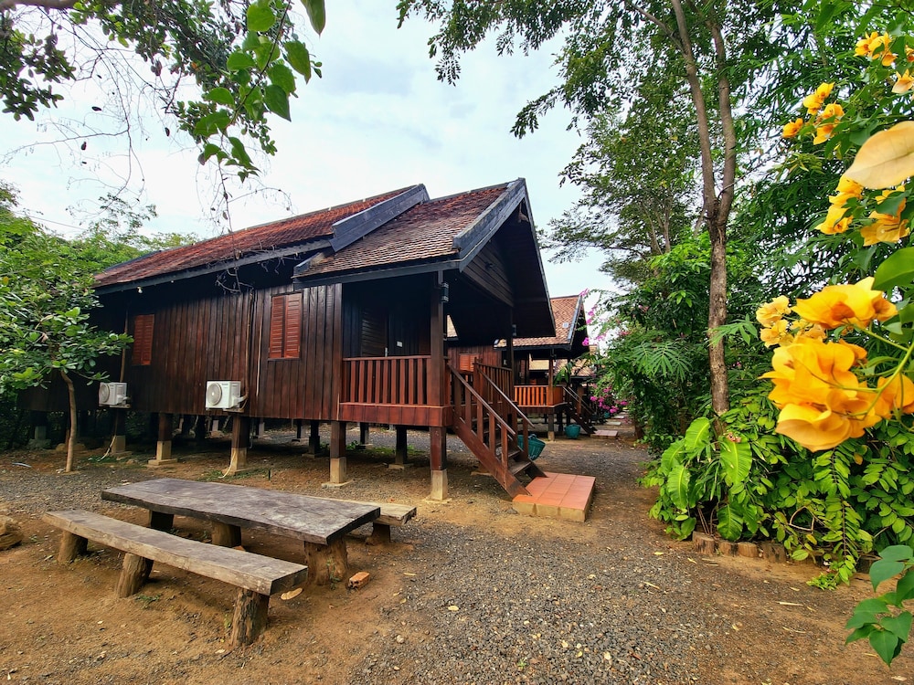 Phnom Tbeng Resort