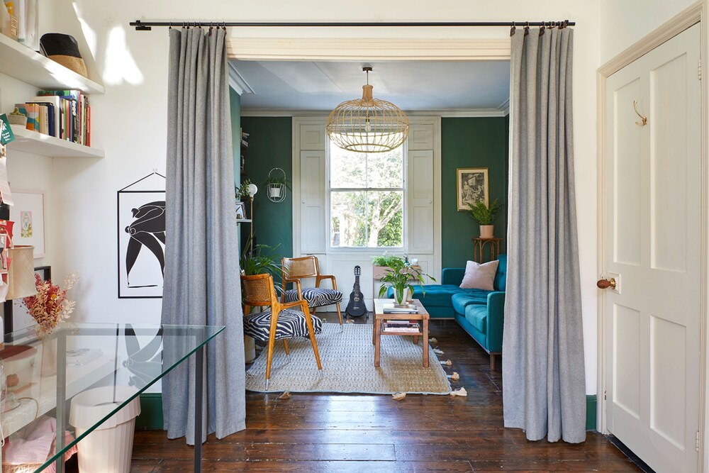 JOIVY Stylish 2-Bed House W/ Private Garden In Hackney