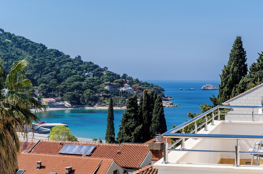 Apartments Villa Perla