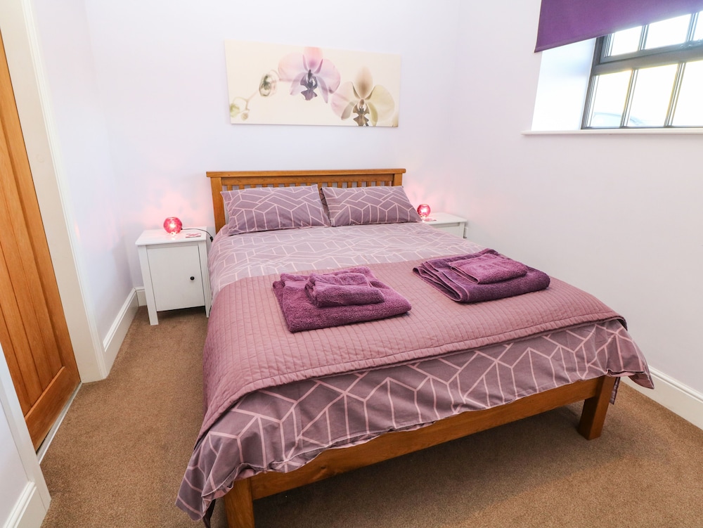 The Barn at Hill House view 2