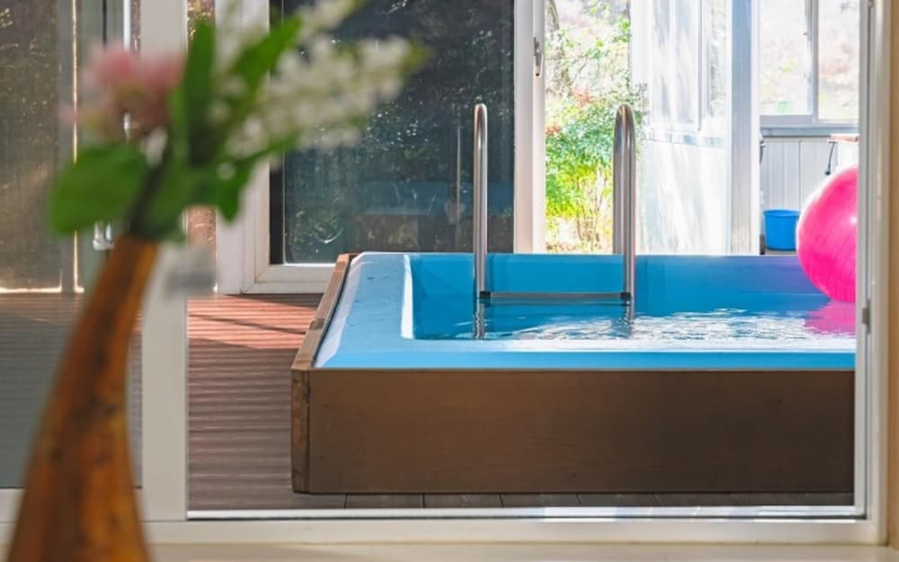 Gyeongju Camino Pool Villa Pension