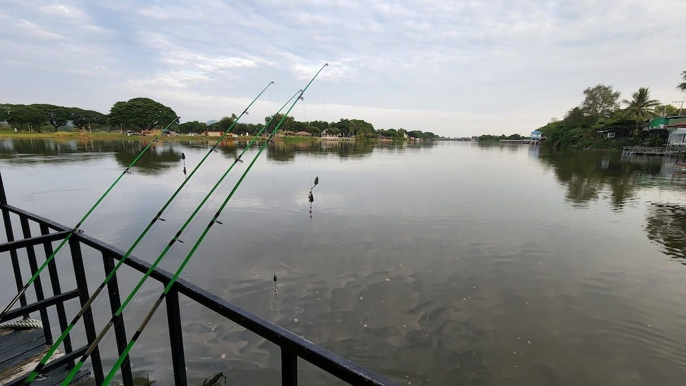 Tara Raft Kanchanaburi