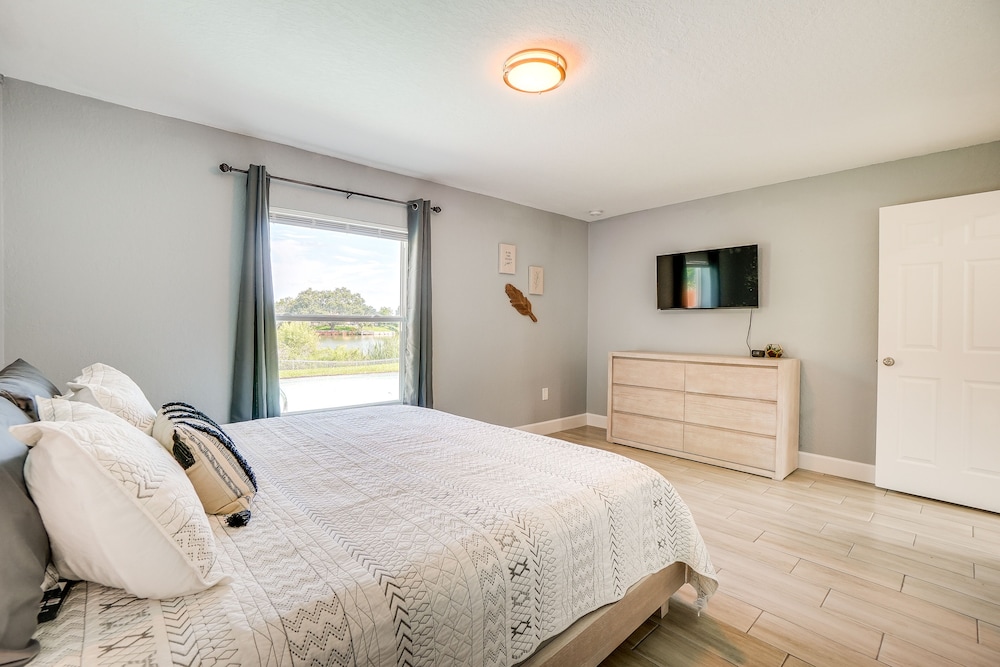 Poolside Paradise: Port Richey Retreat w/ Patio! view 4