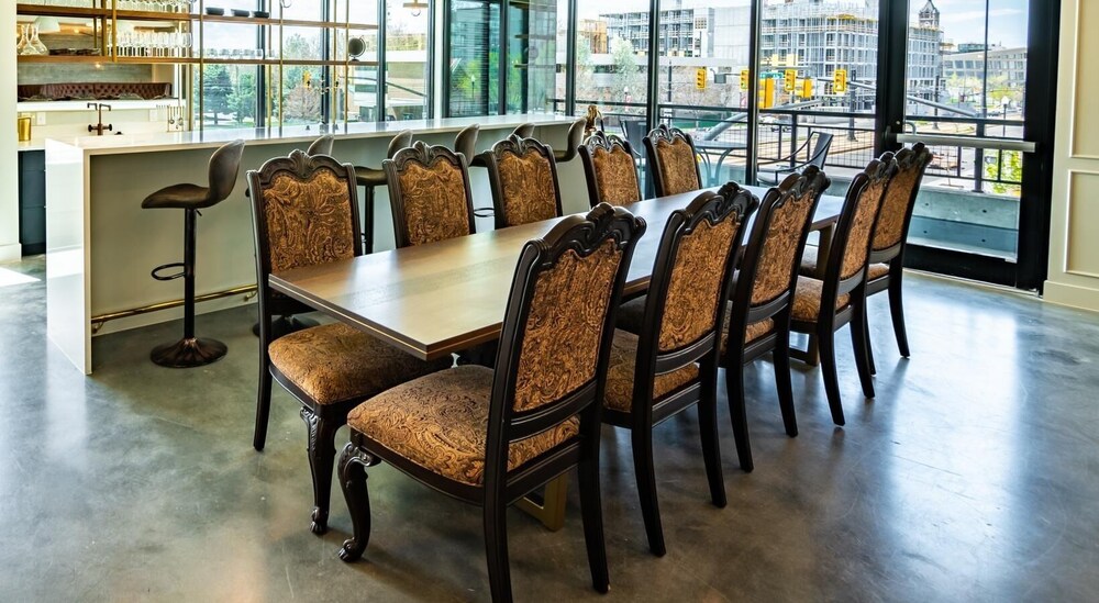 Luxurious New Condo in Downtown SLC