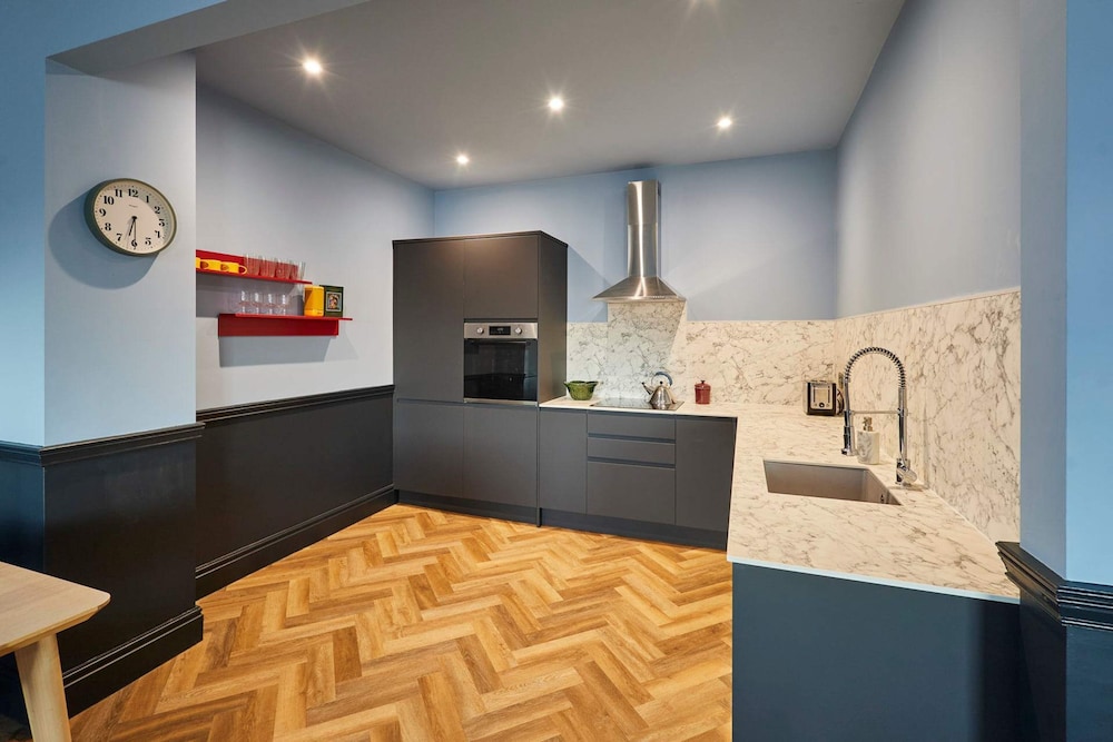 Host Stay 18 The Zetland