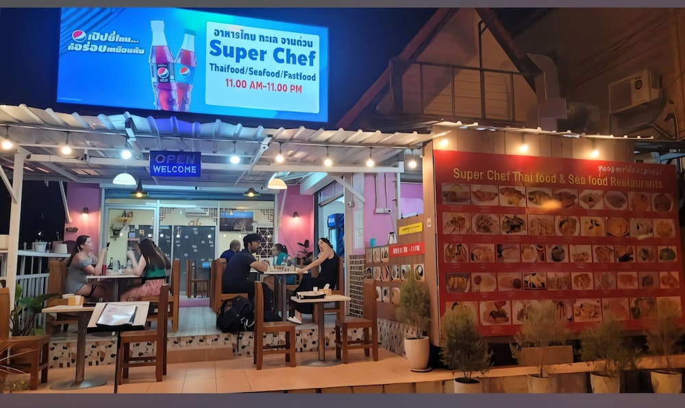 Friends Hostel - Phuket Airport