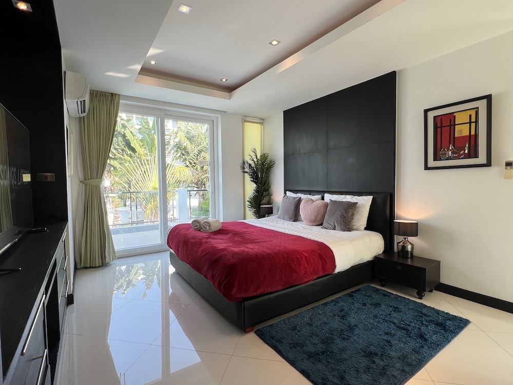 Premium Pool Villas Pattaya