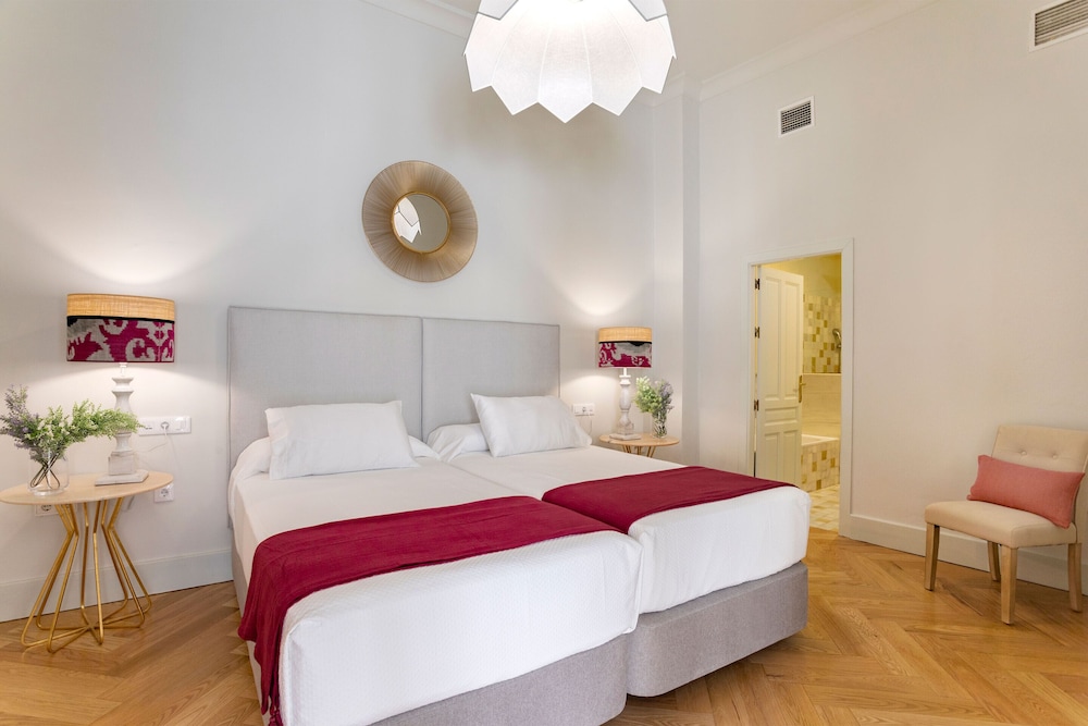 Genteel Home Palacio Abades Terrace