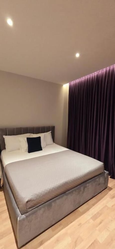 Arkle Apartment 5
