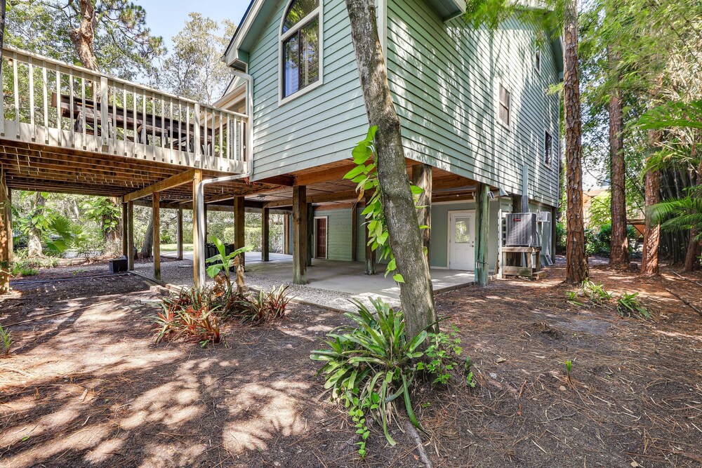 Stunning Seminole Vacation Rental w/ Private Pool! view 4