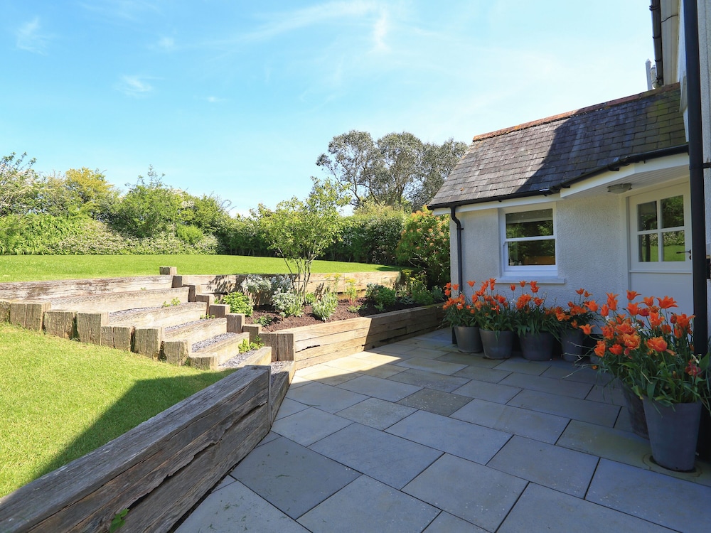 Warren Cottage view 2
