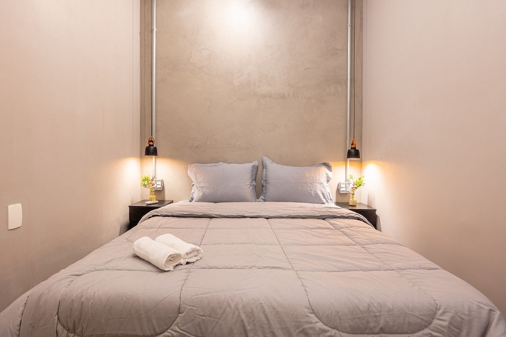 Premium Modern Studio in Alphaville