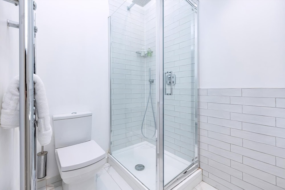 Stylish Three-bed Flat in Marylebone