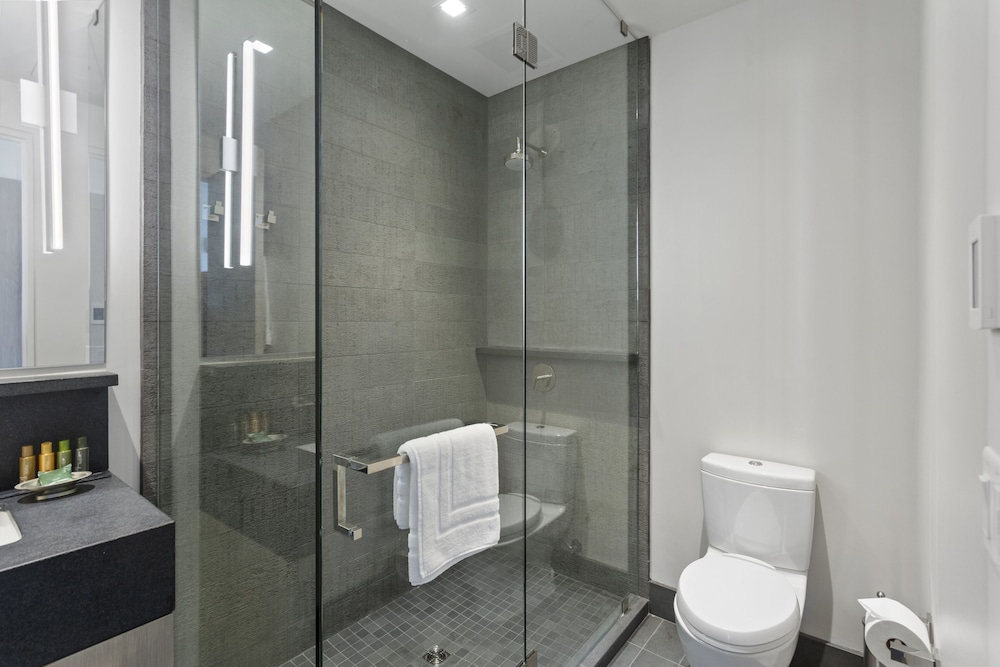 One Empire Pass Lodge at Deer Valley Resort - Three Bedroom Residence #504 3 Condo