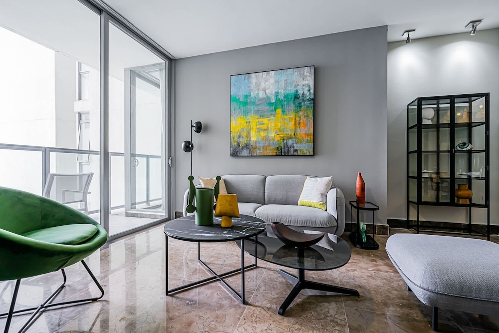 w Comfy 1BR w Fantastic Balcony in YOO