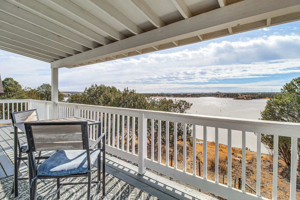 Firelit Nights By the Lake: Cozy Show Low Retreat