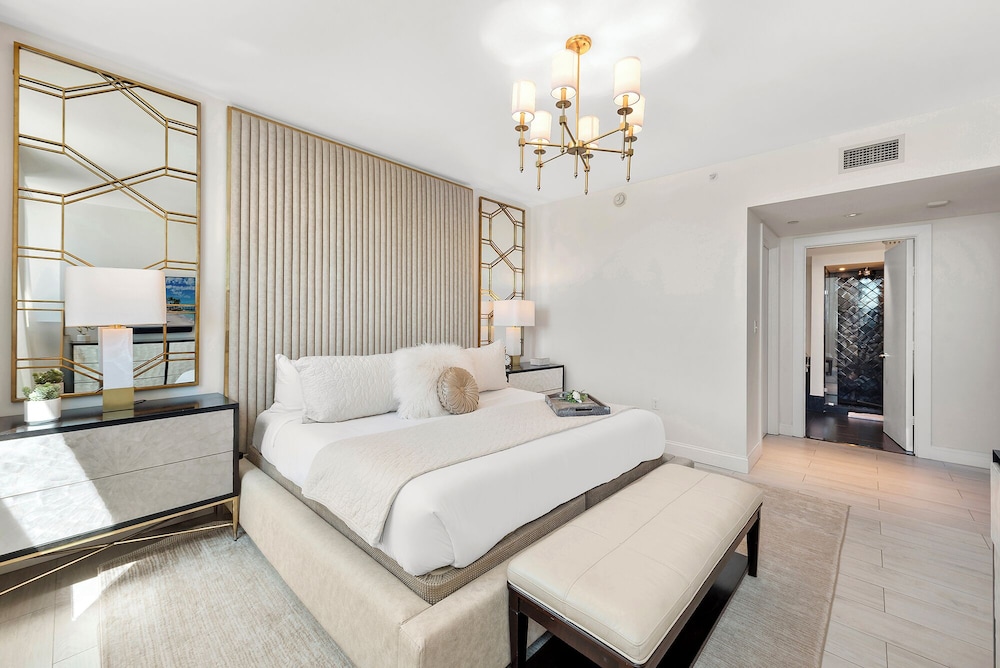 Luxury Vacation Rentals at The Setai by LRMB