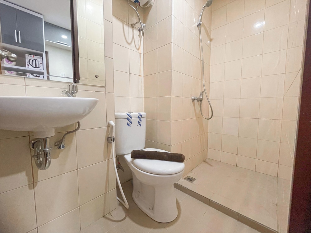 The Majestic Mile Studio At Vida View Makassar Apartment