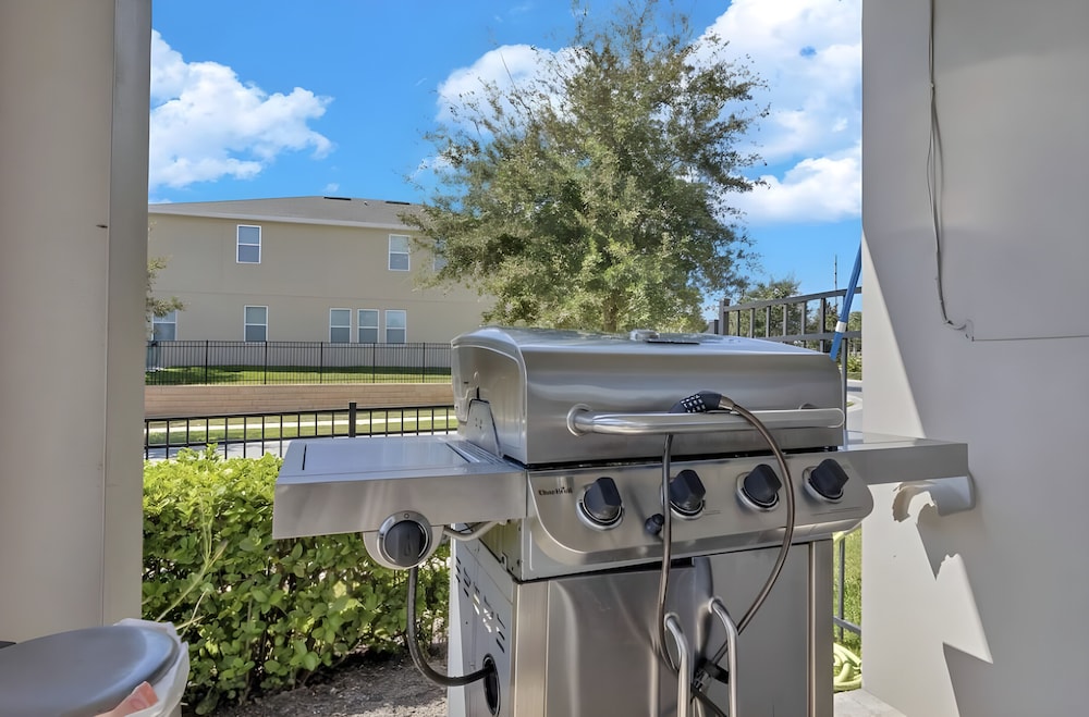 Go 34 Encore Resort in Kissimmee