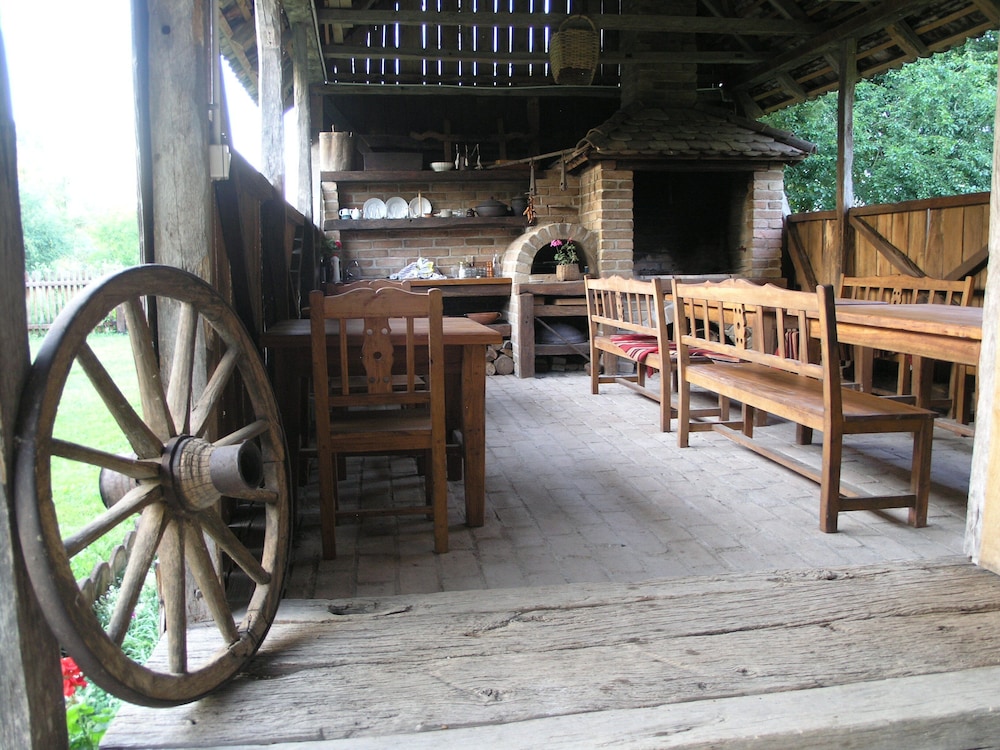 Photo 23